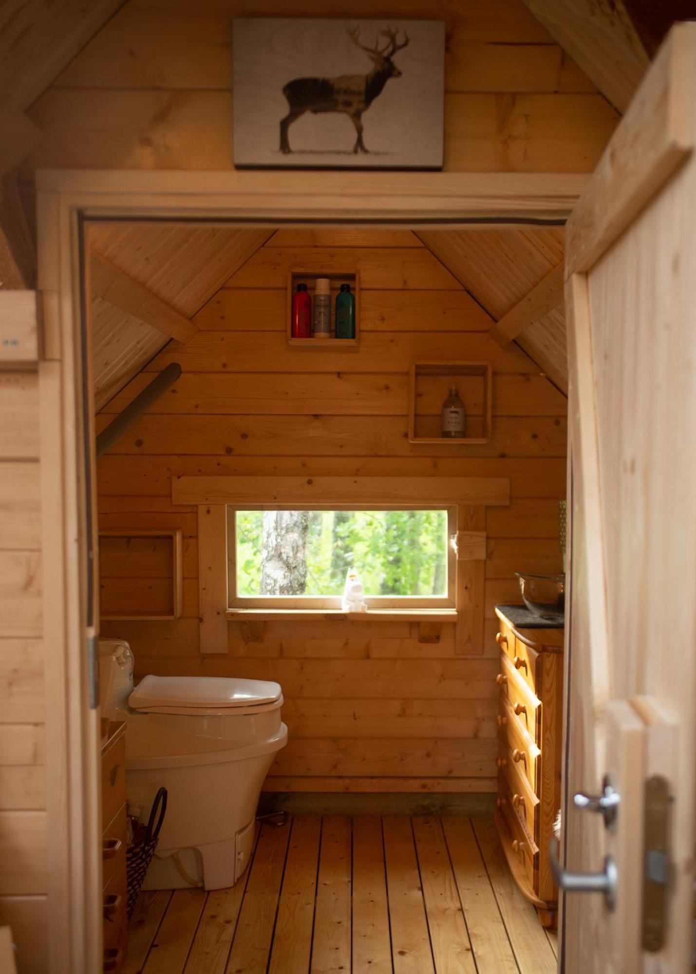 אספו Troll House Eco-Cottage, Nuuksio For Nature Lovers, Petfriendly מראה חיצוני תמונה